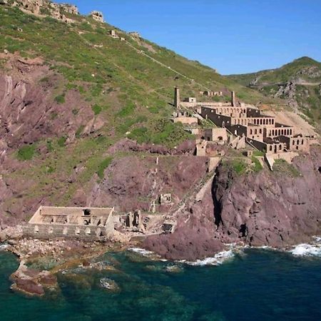 Villetta L'Estasi Tanca Piras a bordo piscina, vista mare e Wi-Fi Nebida Esterno foto