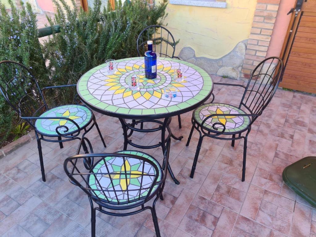 Villetta L'Estasi Tanca Piras a bordo piscina, vista mare e Wi-Fi Nebida Esterno foto