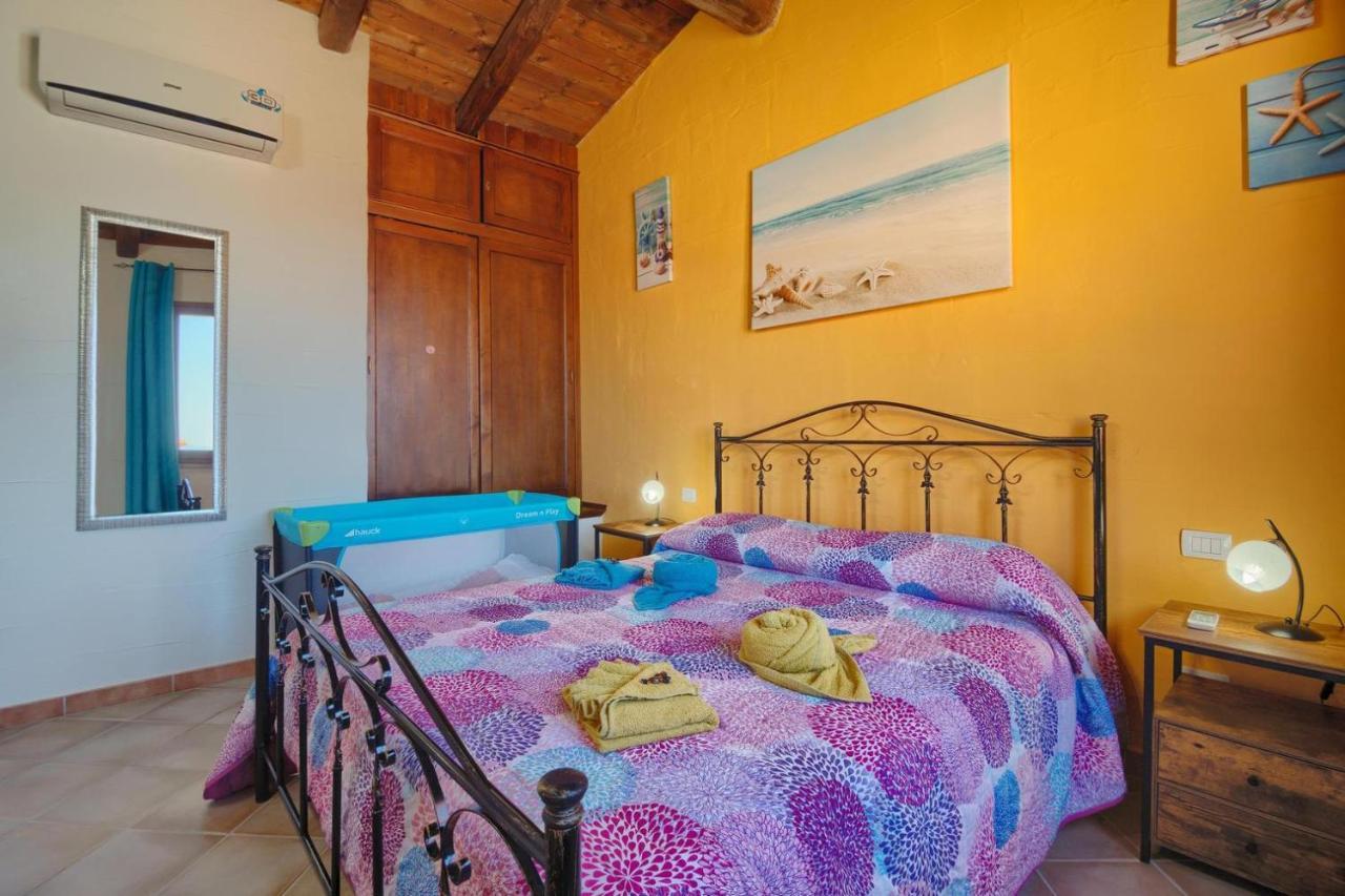 Villetta L'Estasi Tanca Piras a bordo piscina, vista mare e Wi-Fi Nebida Esterno foto